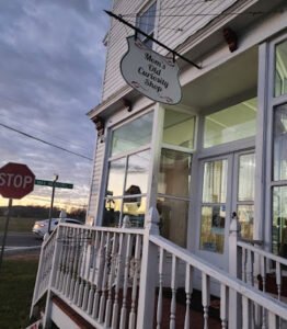 Mom’s Old Curiosity Shop