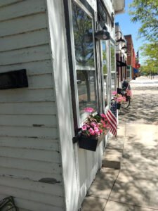 Mulberry Street Uniques