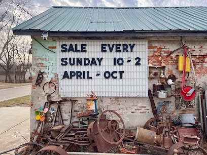 Antique shops in Anamosa