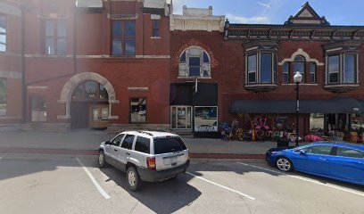 Antique shops in Hiawatha