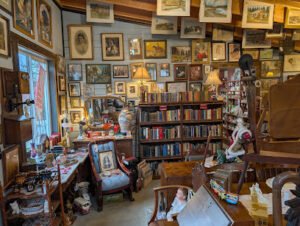 Red Barn Antiques