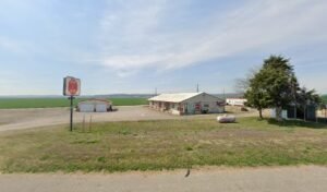 Stop-2-Shop Roadhouse