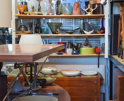 Antique shops in San Mateo