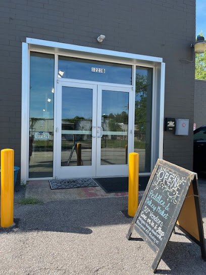 Peddler & Makers Market