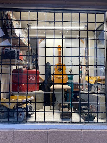 Antique shops in Eagle Pass