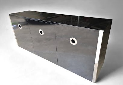 Antique shops in Denton