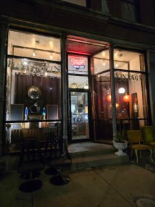 Harlequin Vintage Chicago