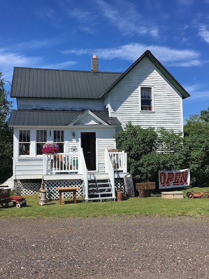 Antique shops in Calumet