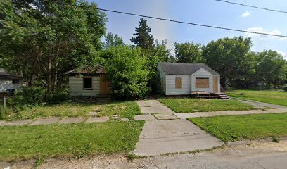 Antique shops in Flint