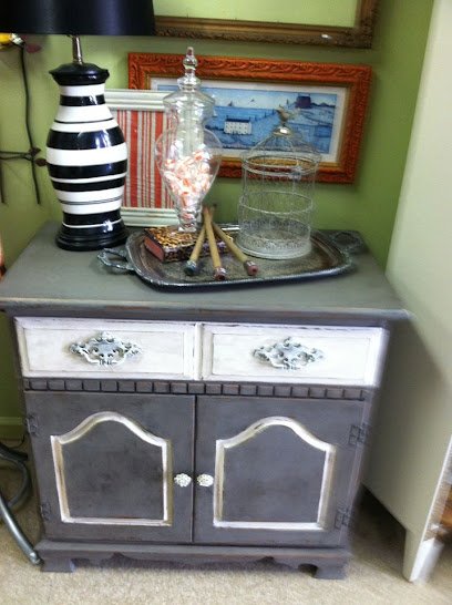 Antique shops in Ambler