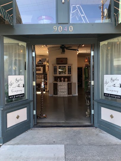 Antique shops in Graton