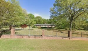 Southern Gentlemen Antiques