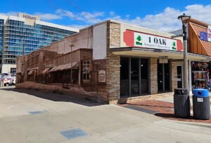 1 OAK Antiques & Home Decor