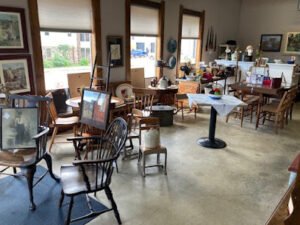 Antiques & Artifacts