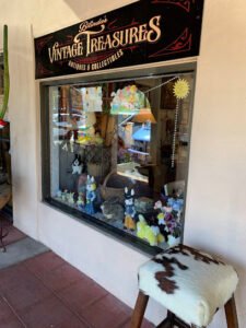 Bilinda’s Vintage Treasures