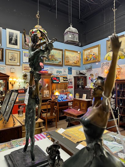 Antique shops in Crofton