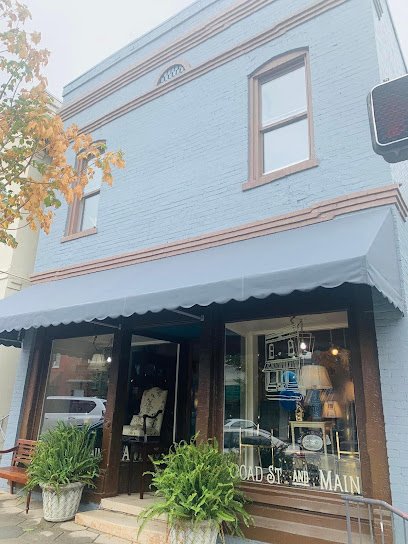 Antique shops in Greensboro