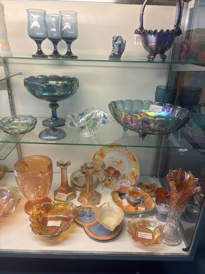 Antique shops in Bonita Springs