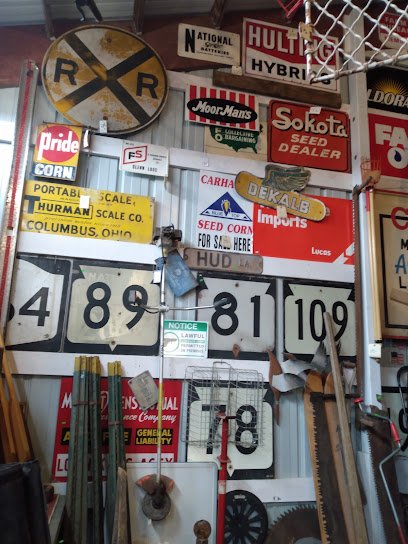 Antique shops in Union Center