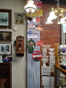 Hamilton’s Antiques