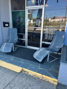 Vintage Blue: Mid-Century Modern, Eclectic and Antique Home Decor