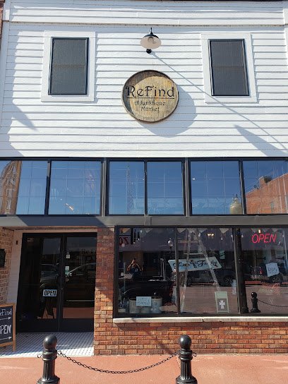 Antique shops in Metropolis