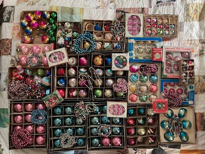 Antique shops in Paeonian Springs