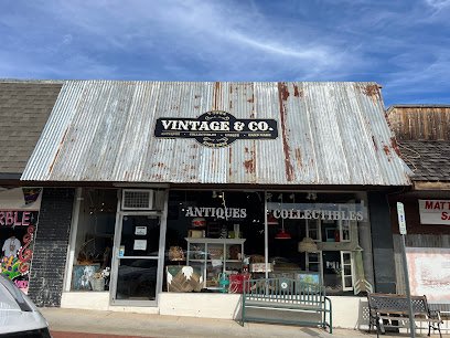Antique shops in Tishomingo