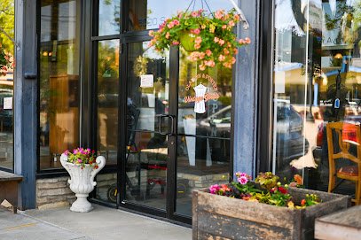 Antique shops in Kenosha