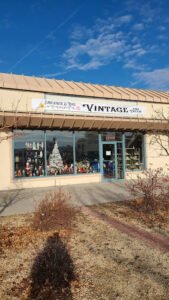 Sunflower & Rose Vintage & Decor