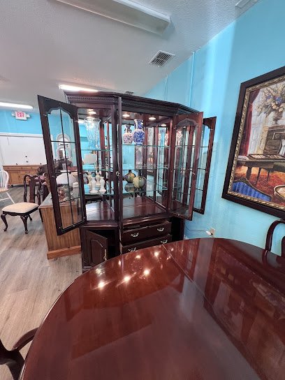 Antique shops in Homosassa Springs