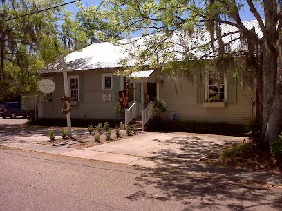 Antique shops in Covington