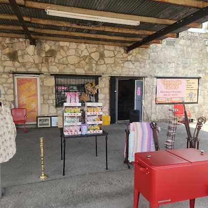 Antique shops in Helotes