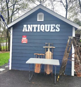 Antiques On Brant