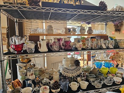 The Treasure Hunt Vintage, Collectibles &:Antiques