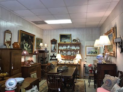 Antique shops in Roaring Gap