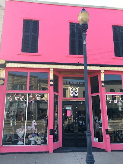 Antique shops in Mitchell