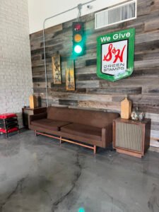 Dealers Depot Antique Mall