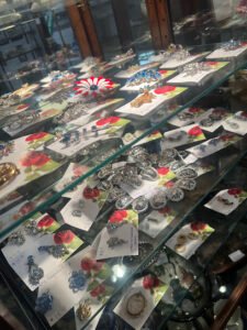 814 Vintage Marketplace