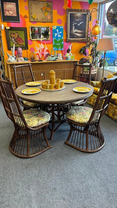 Antique shops in Port Orchard