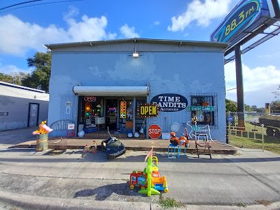 Antique shops in Zellwood