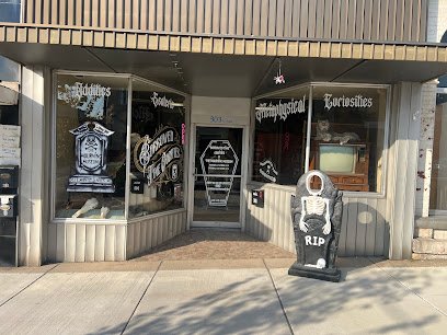 Antique shops in Niles