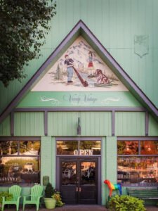 Vevay Vintage Prop & Shop