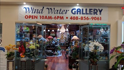 Antique shops in California