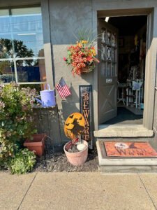 Pollyanna’s Antiques