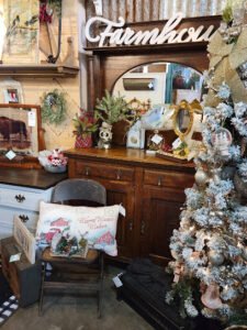 Junk 360 Antiques and Home Decor