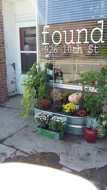 Antique shops in Onawa