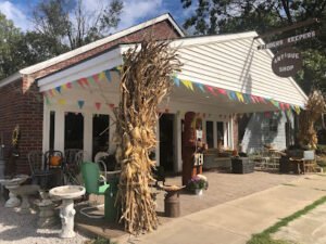 Finders Keepers Antique Shop