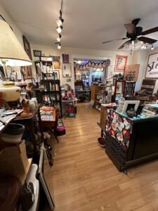 Pennsylvania Treasures 4 You – Antiques Vintage & Variety