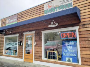 Mantique Collectibles